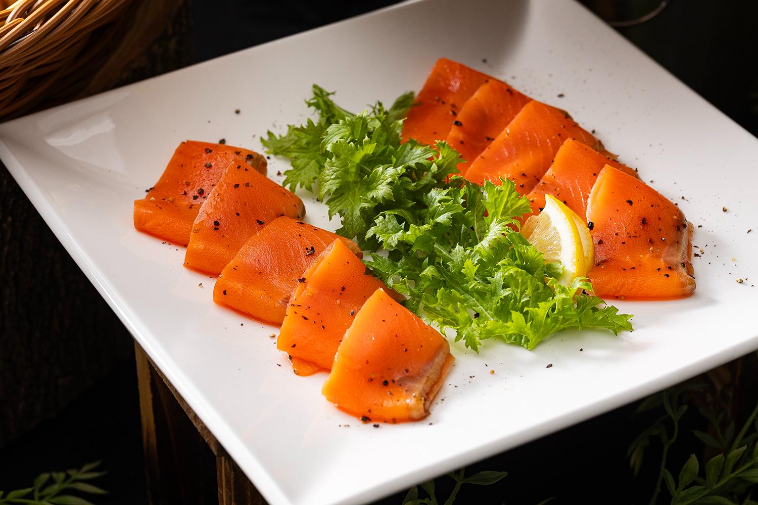 スモークサーモンカルパッチョ